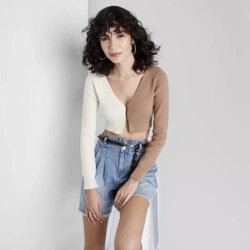 Wild Fable | Two-Tone Cropped Cardigan - XL - Picture 2 of 6